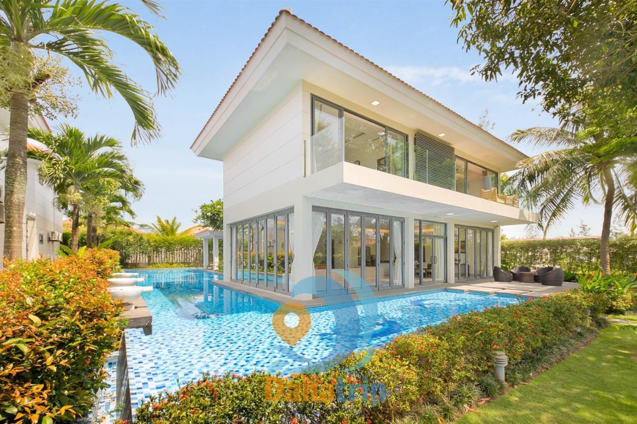 Deluxe Beach Villas By Danatrip Da Nang Esterno foto