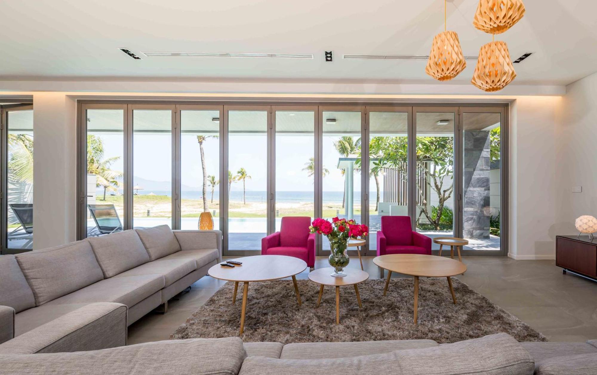 Deluxe Beach Villas By Danatrip Da Nang Esterno foto